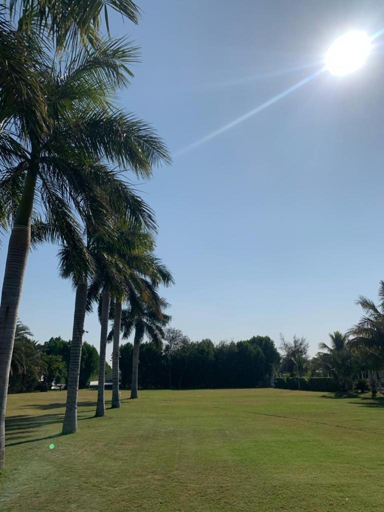 Srk Farm And Resort Anjār Exterior photo